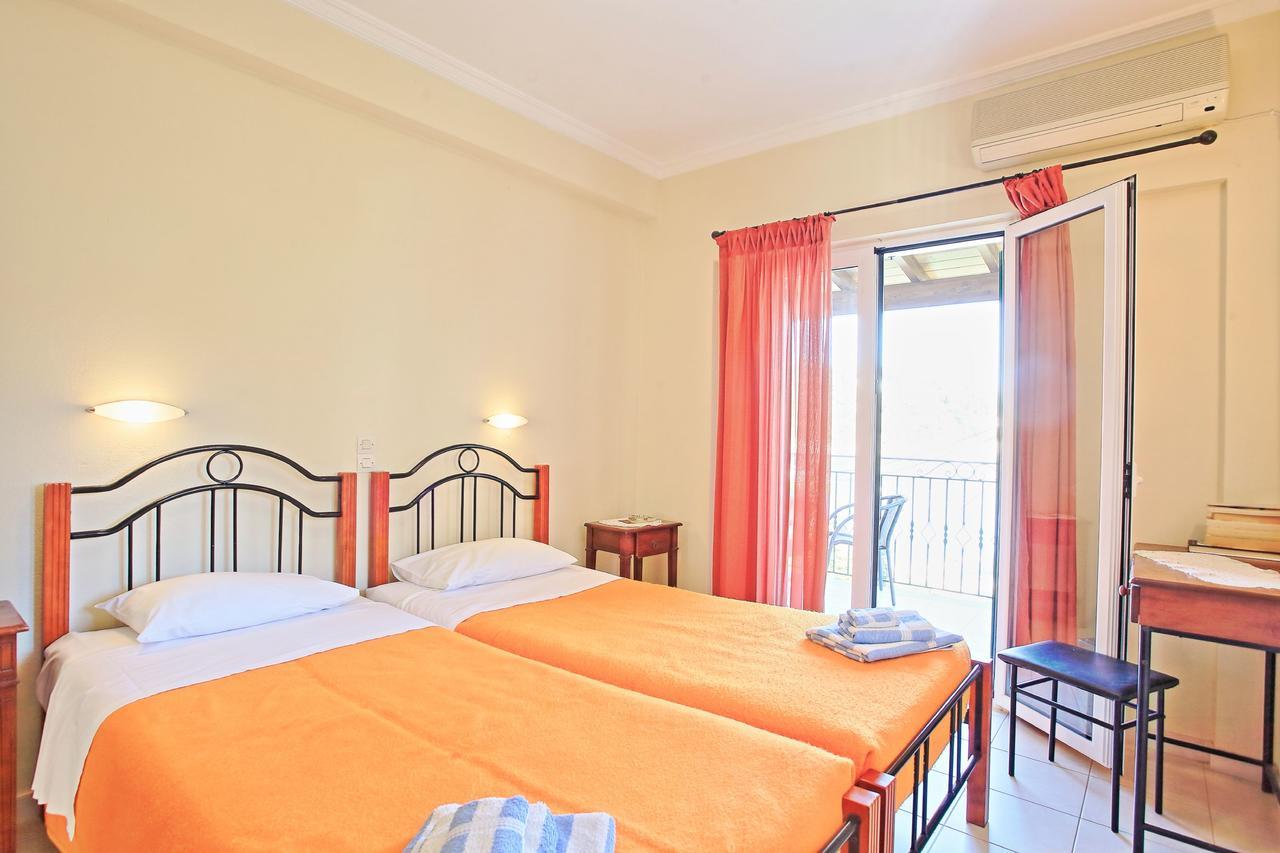 Mattheos House Apartment Kalami  Ngoại thất bức ảnh